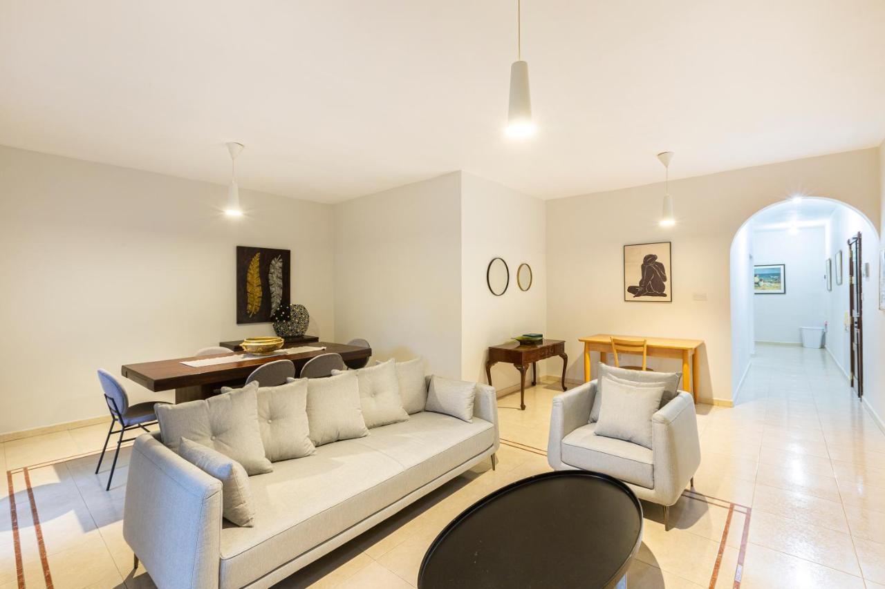 Sliema Central Apartment Just Minutes From The Beach By Jl Экстерьер фото